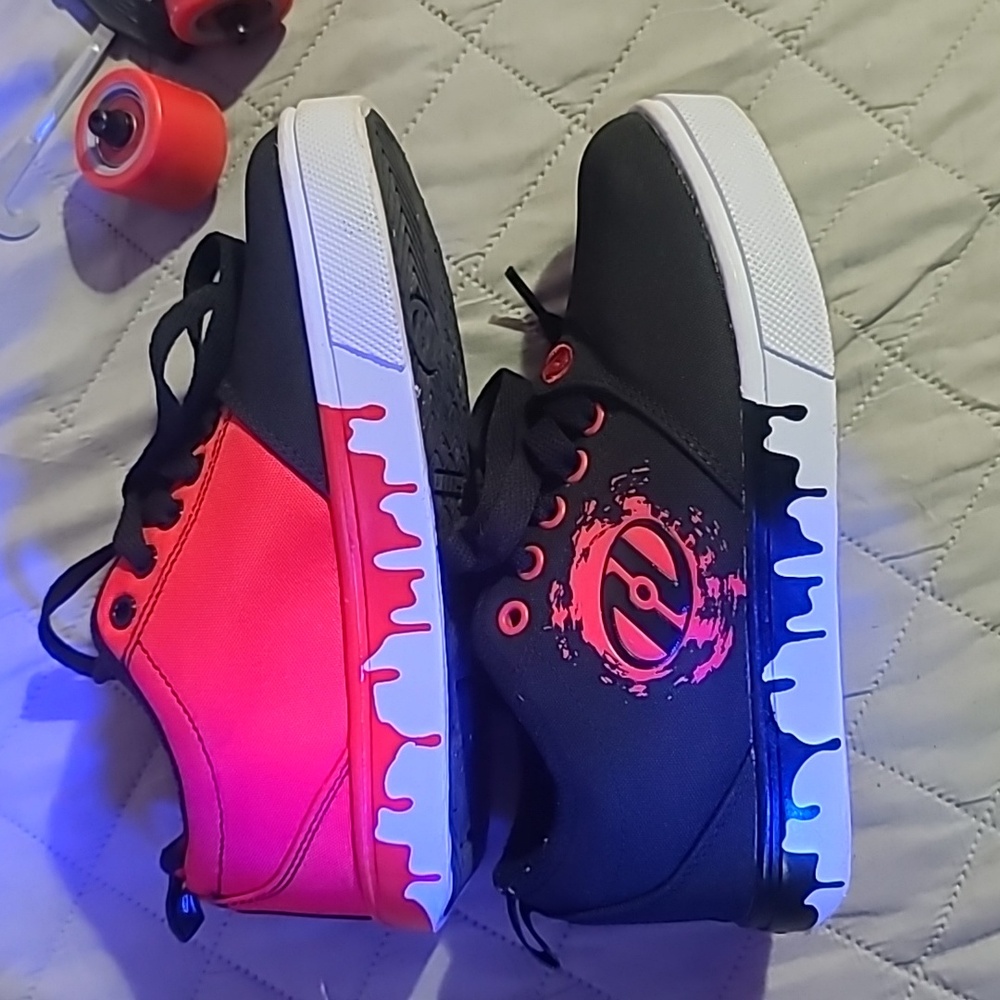Heelys Black and Red Sneakers with Removable Wheels